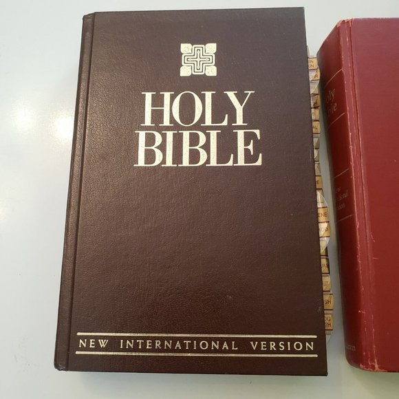 Holy Bible NIV Reference Edition Red Letter Old & New Test Bible Zondervan HB + - Picture 5 of 14